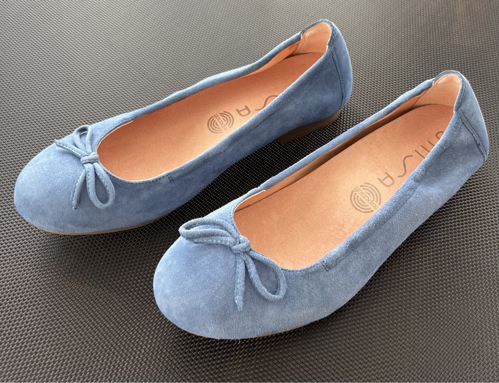 Ballerina Blau