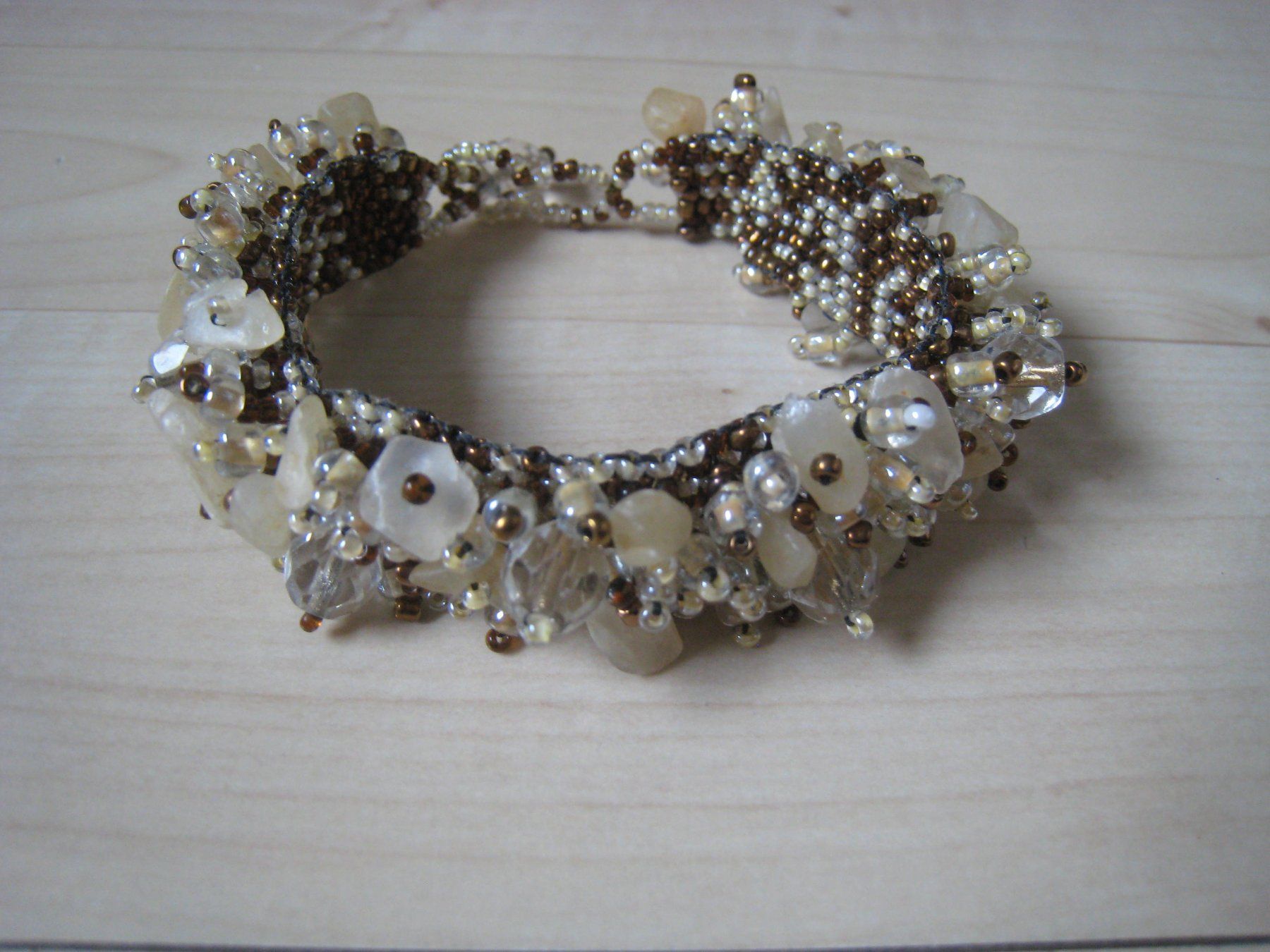 Bracciali & Braccialetti: schönes Schmuck Armband  mit Steinen – Usato da Dättlikon venduto da Mamakuga 3