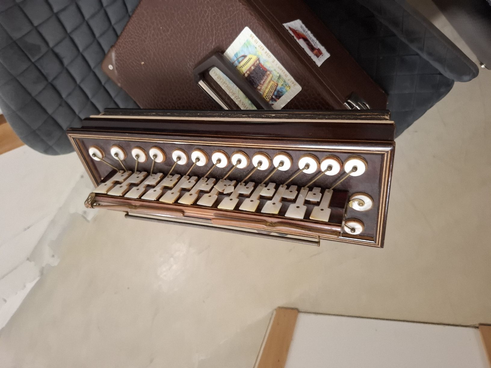 Strumenti musicali: diatonisch orgeli antique – Usato da Villeneuve venduto da BibiVintage 3