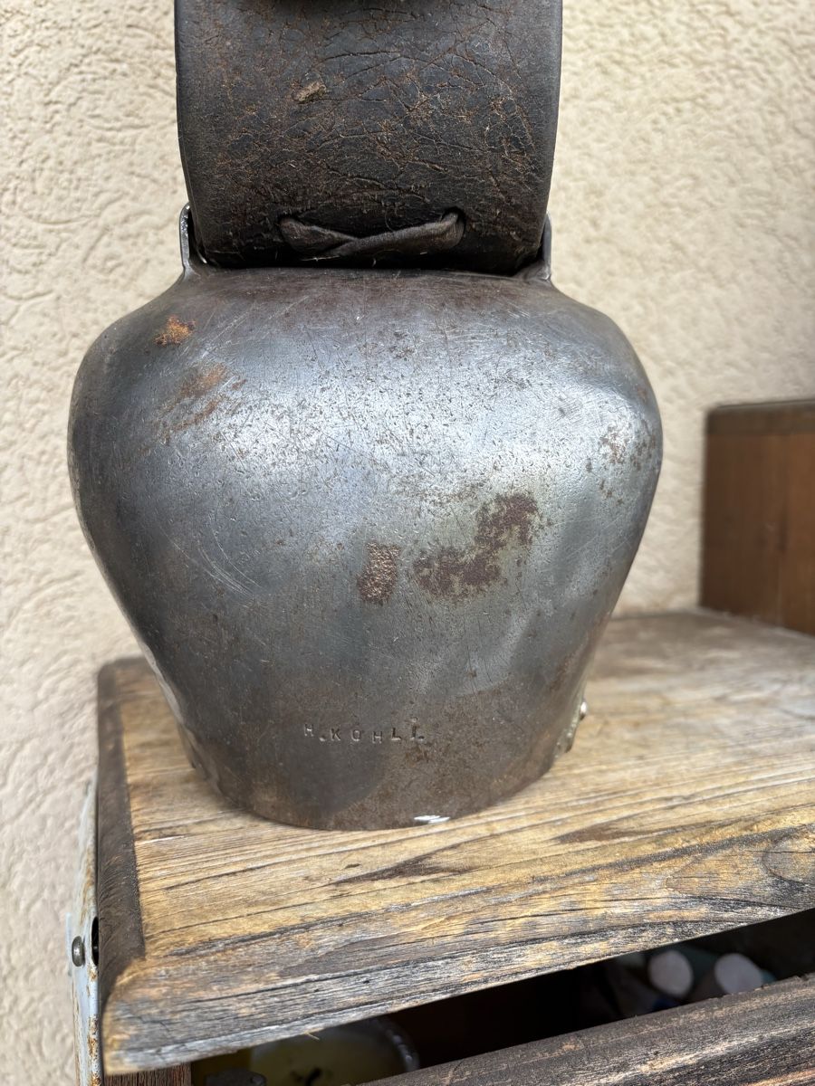 Campanacci mucche: H. Kohli Weidetreichel – Usato da Schangnau venduto da Roseggli82 1