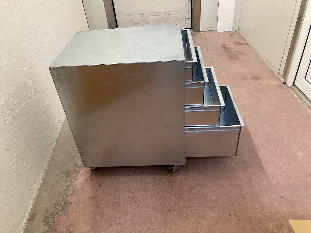 Eléments de bureau: Bürokorpus Metall 'H-Design' – D'occasion à St. Gallen par jbr_q7tx 4