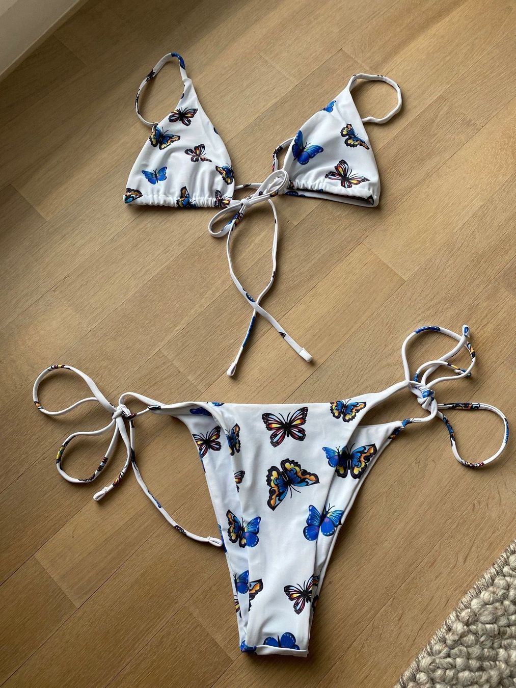 Zaful Costumi da bagno & Bikini: Bikini Zaful – Nuovo e nell'imballaggio originale da Ettingen venduto da gaggalari