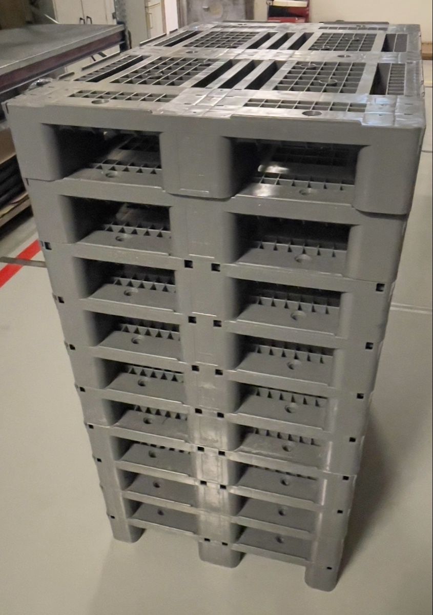 Pallets: Kunststoffpaletten – Usato da Wetzikon ZH venduto da Kolouns