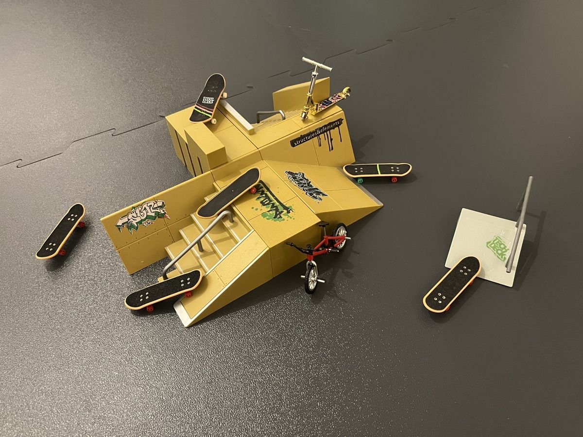 Jouets: Tech Deck Skaterpark – D'occasion à Uznach par eva_b2rj