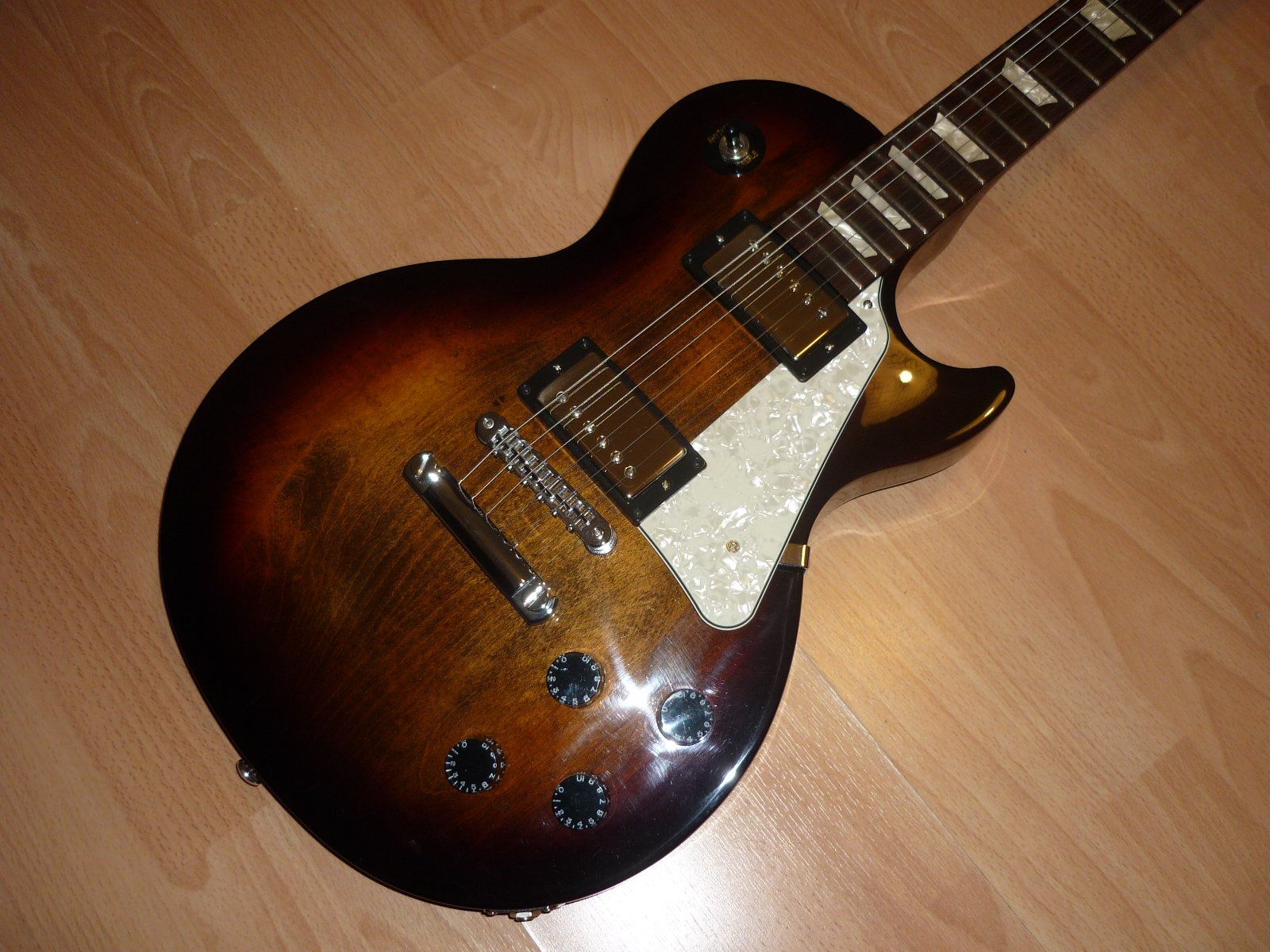 Gibson Strumenti musicali: Gibson Les Paul Studio – Usato da Fischbach-Göslikon venduto da Nidis4 2