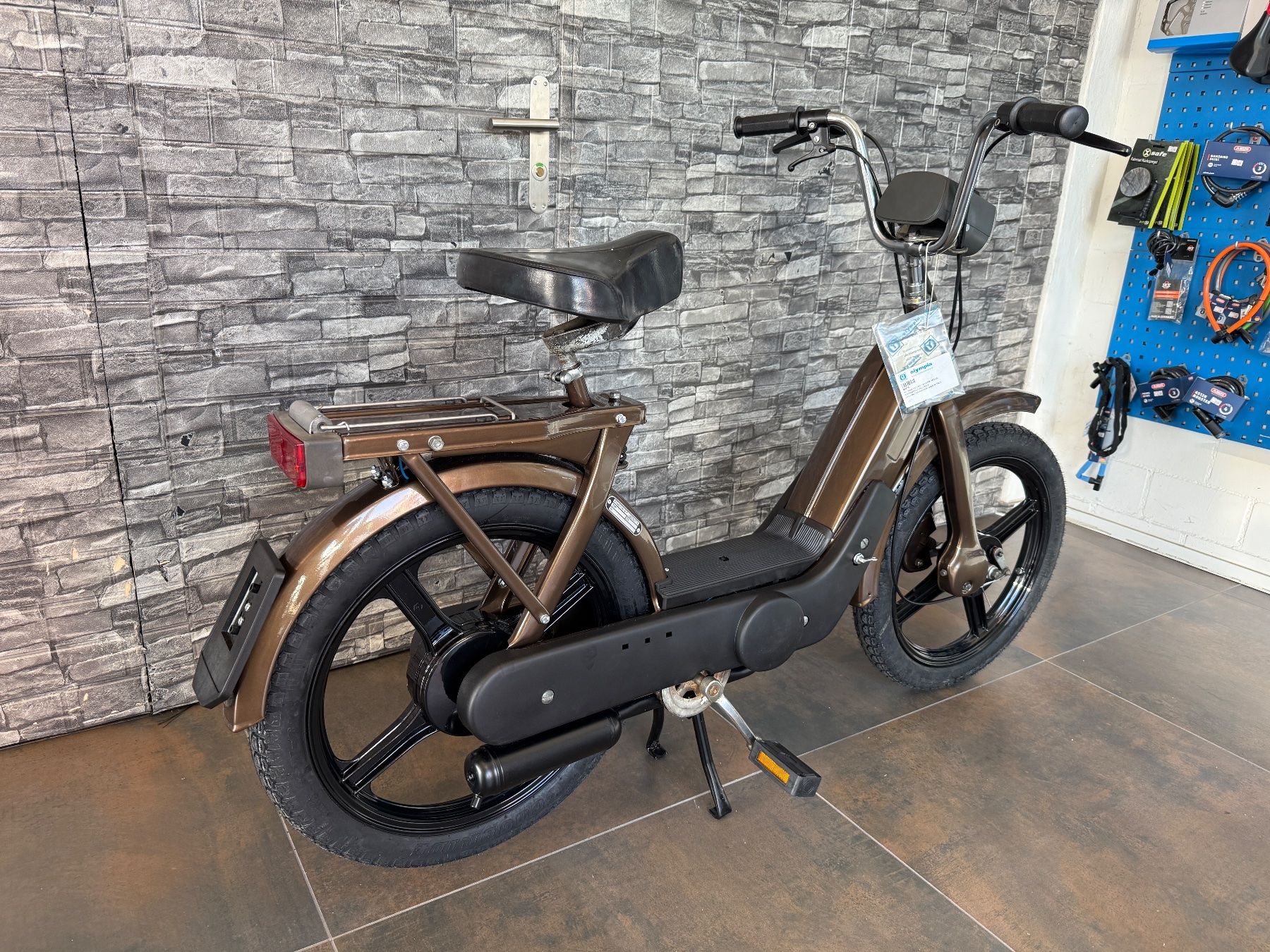 Piaggio Mofas: Piaggio Ciao Neuaufbau – Gebraucht aus Root von E.H.Velo 3