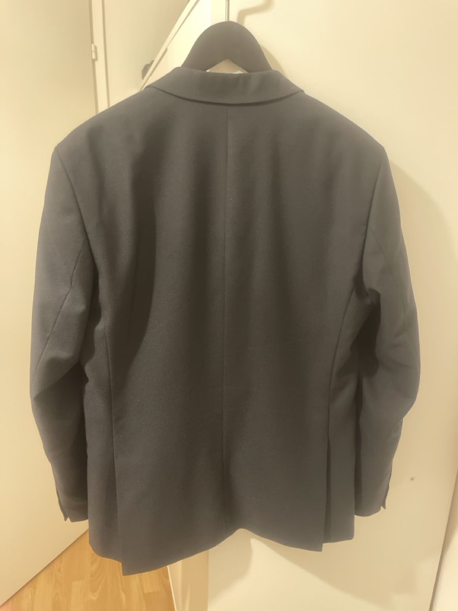 Costumes: Anzug schwarz Gr. 52 – D'occasion à Oberweningen par lb2000 2