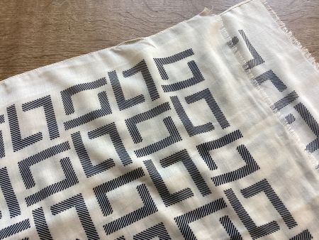 FOULARD/TUCH/SCHAL gross fein / ecrù/beige/schwarz / neuw.