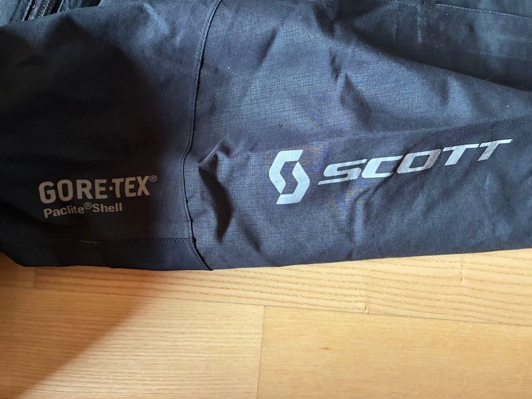 Scott Giacche: Scott Jacke schwarz Grösse M gebraucht – Usato da Stallikon venduto da shop100 2