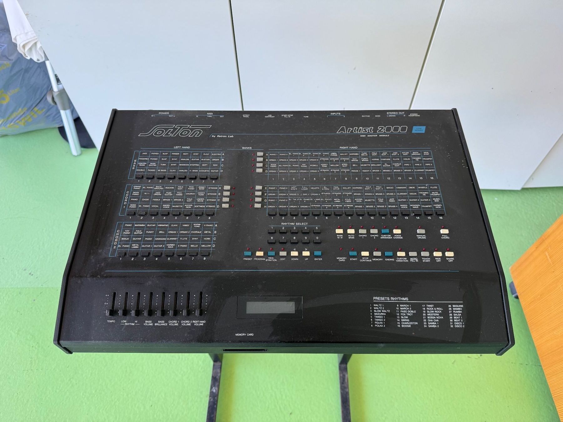 Solton Strumenti musicali: Solton Artist 2000 / Expander / Midi Master Modul – Usato da Boniswil venduto da ayrton01 2