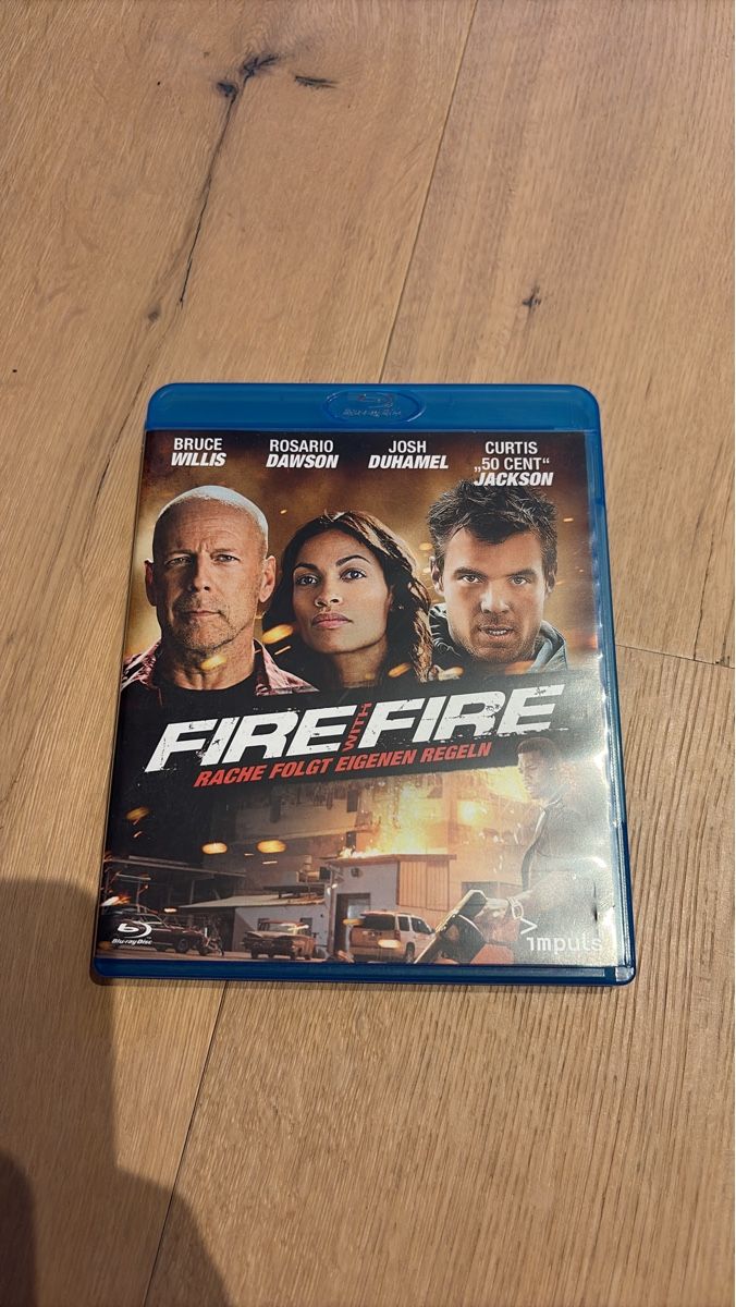 Tutti i DVDs: Actionfilm "Fire with Fire" Blu-ray – Usato da Trachslau venduto da Tijneee
