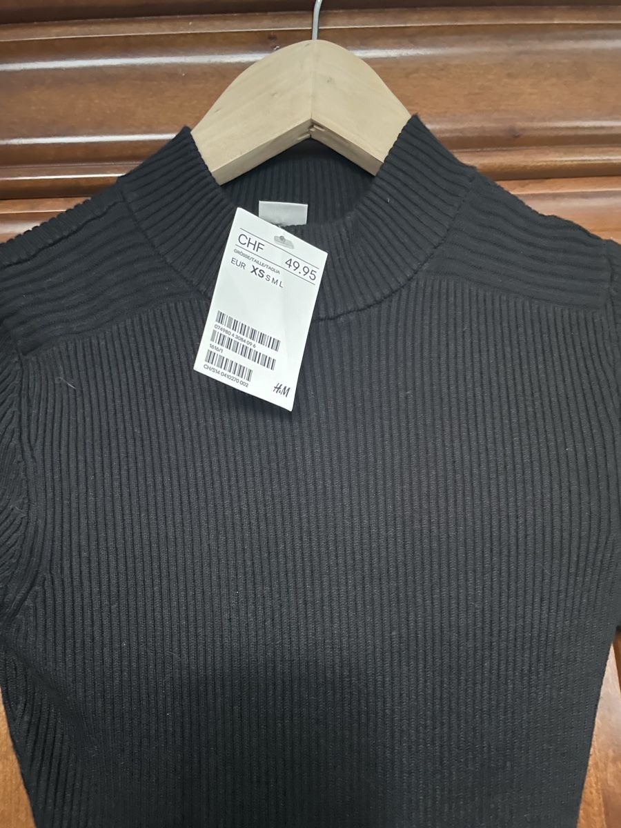 H&M Robes: Robe – Neuf avec emballage d'origine à Sion par bru_xj6r 2