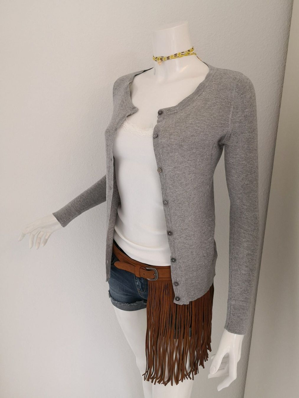 Mango Jacken: 🤩MANGO STRICK-JACKE GRAU & PERLMUTT-KNÖPFE NEU – Neu (gemäss Beschreibung) aus Olten von Naja-Twins-Twins 3