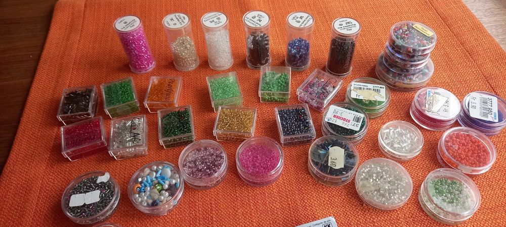 Perlen diverse Farben | Kaufen auf Ricardo