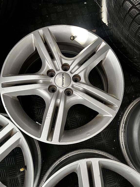 Subaru Cerchioni: Cerchi subaru legacy da 16" – Usato da Pura venduto da Rino68 4