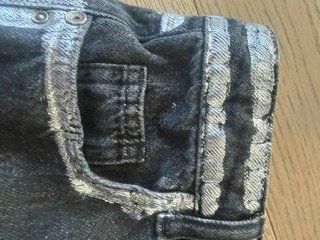 Jeans: Designerjeans mit silbernen Streifen – Usato da Dübendorf venduto da Sunshine_20QX 1