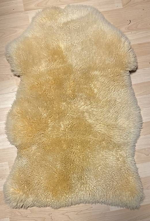 Coperte: Lammfell – Usato da Binningen venduto da Bebbi28