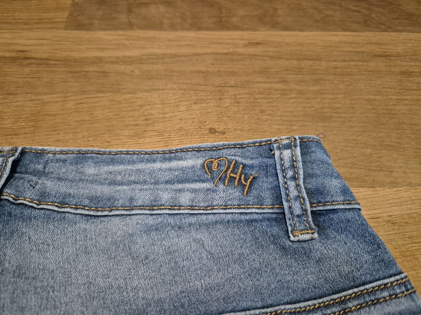 Pantaloni: Jeanshose Gr. S von Hollys – Nuovo (secondo la descrizione) da Urtenen-Schönbühl venduto da Chaeppeler 4