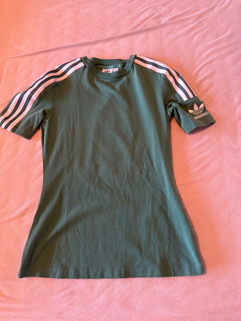 T-shirt: Kleiderpaket T-Shirt  /  Grösse: S – Usato da Oberhofen Thun'see venduto da ClaudiaKelesh 1