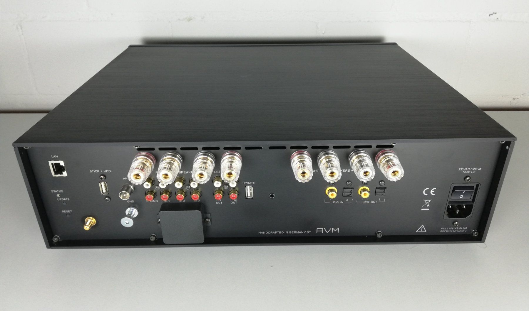 Avm Amplificatori: AVM CS 5.2 schwarz – Usato da Toffen venduto da RohrerHiFiAG 2