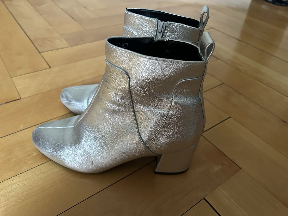 Scarpe da donna: Stiefeletten silber, Grösse 41 – Usato da Luzern venduto da bettygreen 1