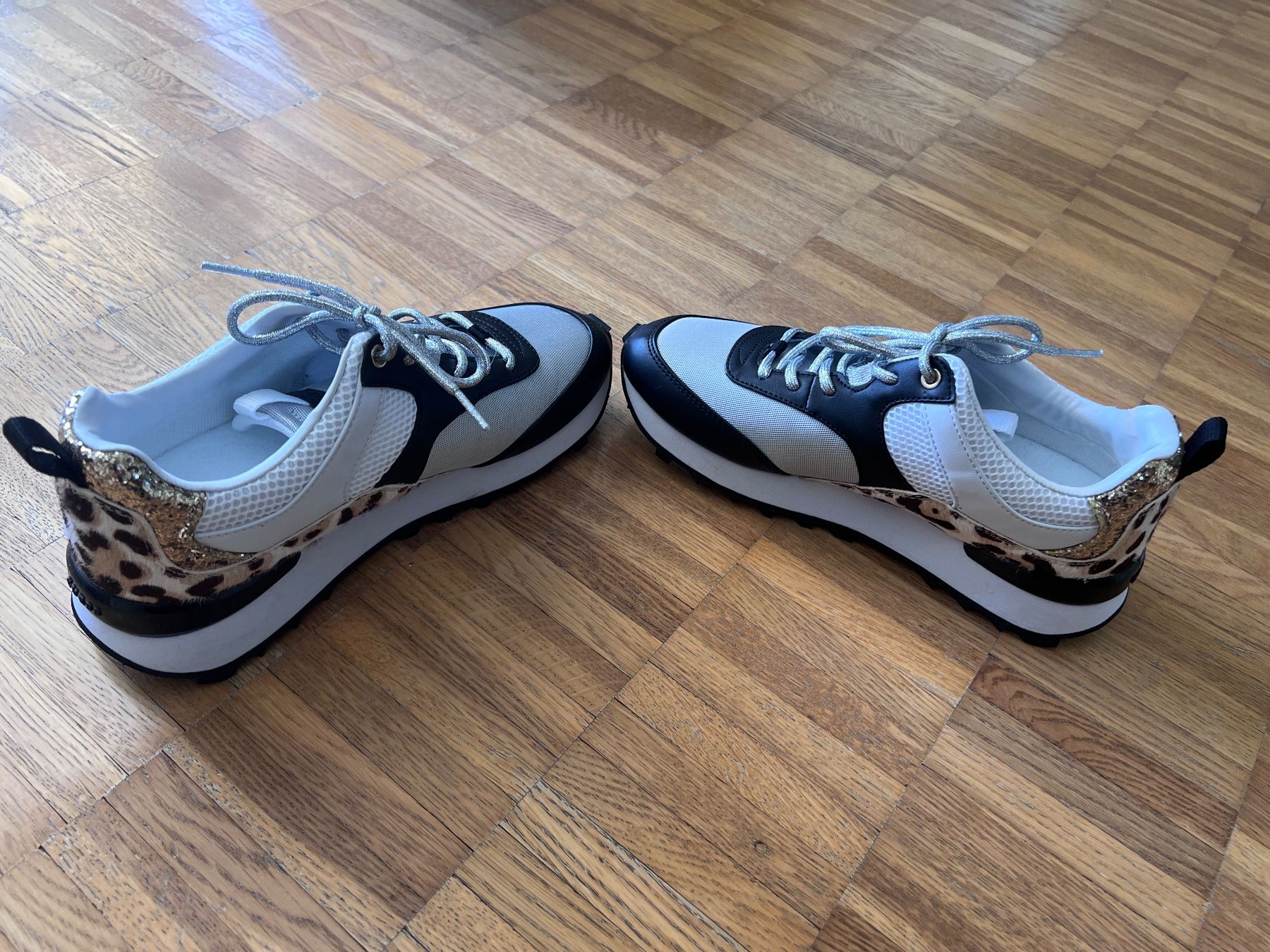 Guess Scarpe da donna: Guess schuhe Neu – Nuovo (secondo la descrizione) da Root venduto da Fashionhomeandmore 4