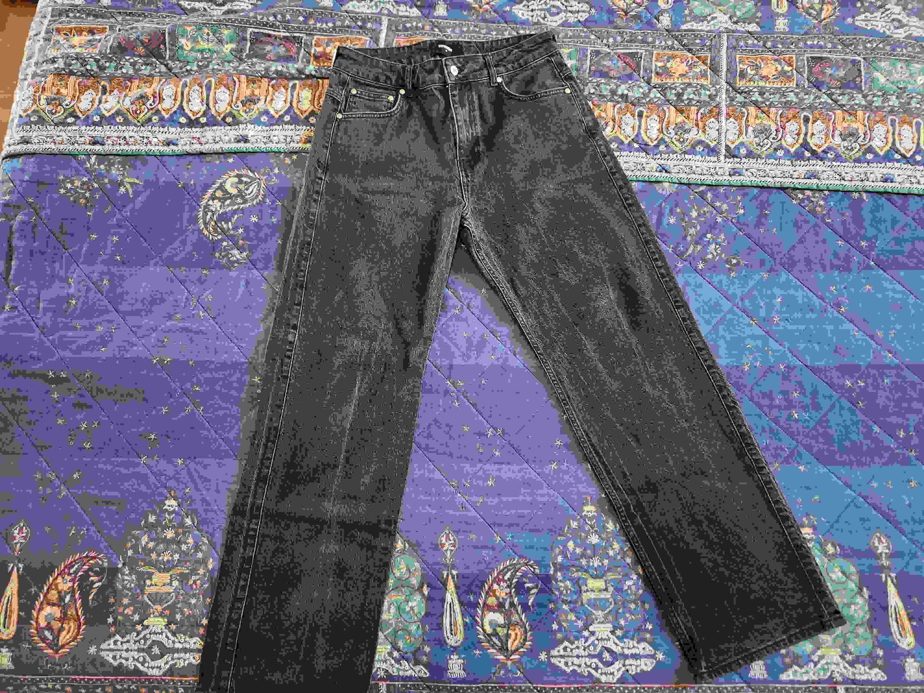 Represent Jeans: Represent Jeans black baggy – Usato da camorino venduto da abenzo