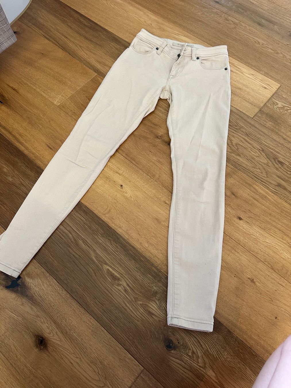 Burberry Jeans: Burberry Hose - Skinny 25 – Usato da Hochdorf venduto da lefaho