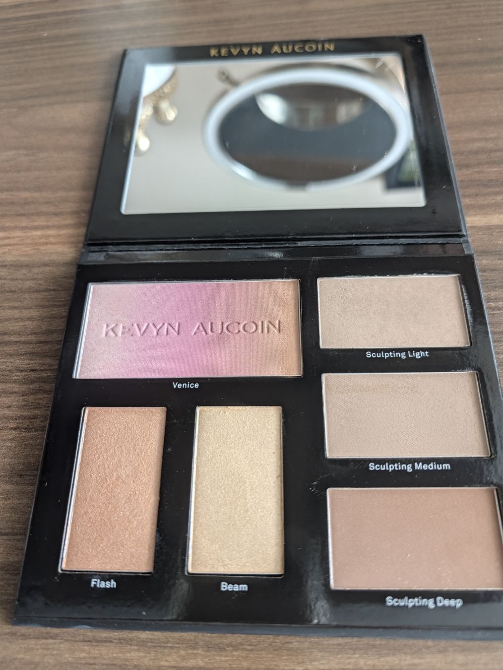 Palette de contour Kevyn Aucoin The Contour Book Volume III (Gebraucht ...