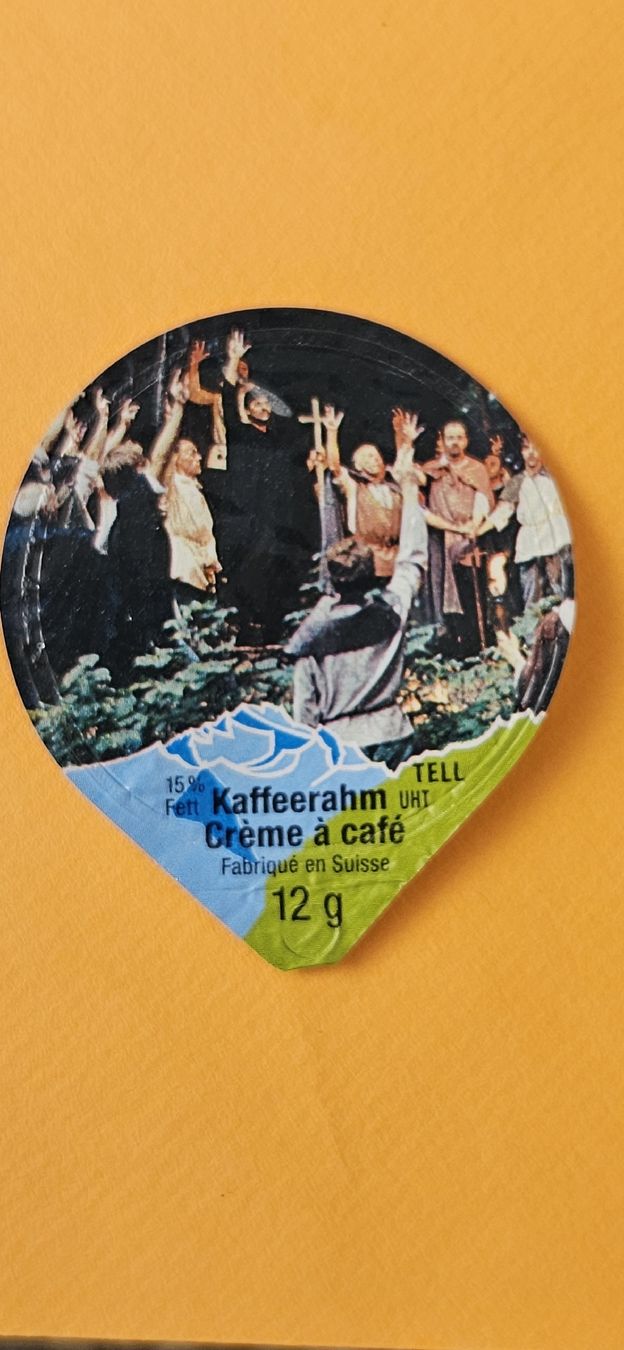 Kaffeerahmdeckel: Kaffeerahmdeckel  – Gebraucht aus Basel von Melibu