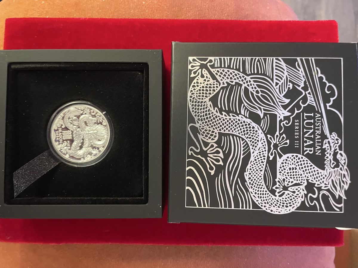 Alle Münzen: Lunar3 Drache 2024 1oz Silber-Relief PP – Neu und originalverpackt aus Obergösgen von Camaro_zl1 2