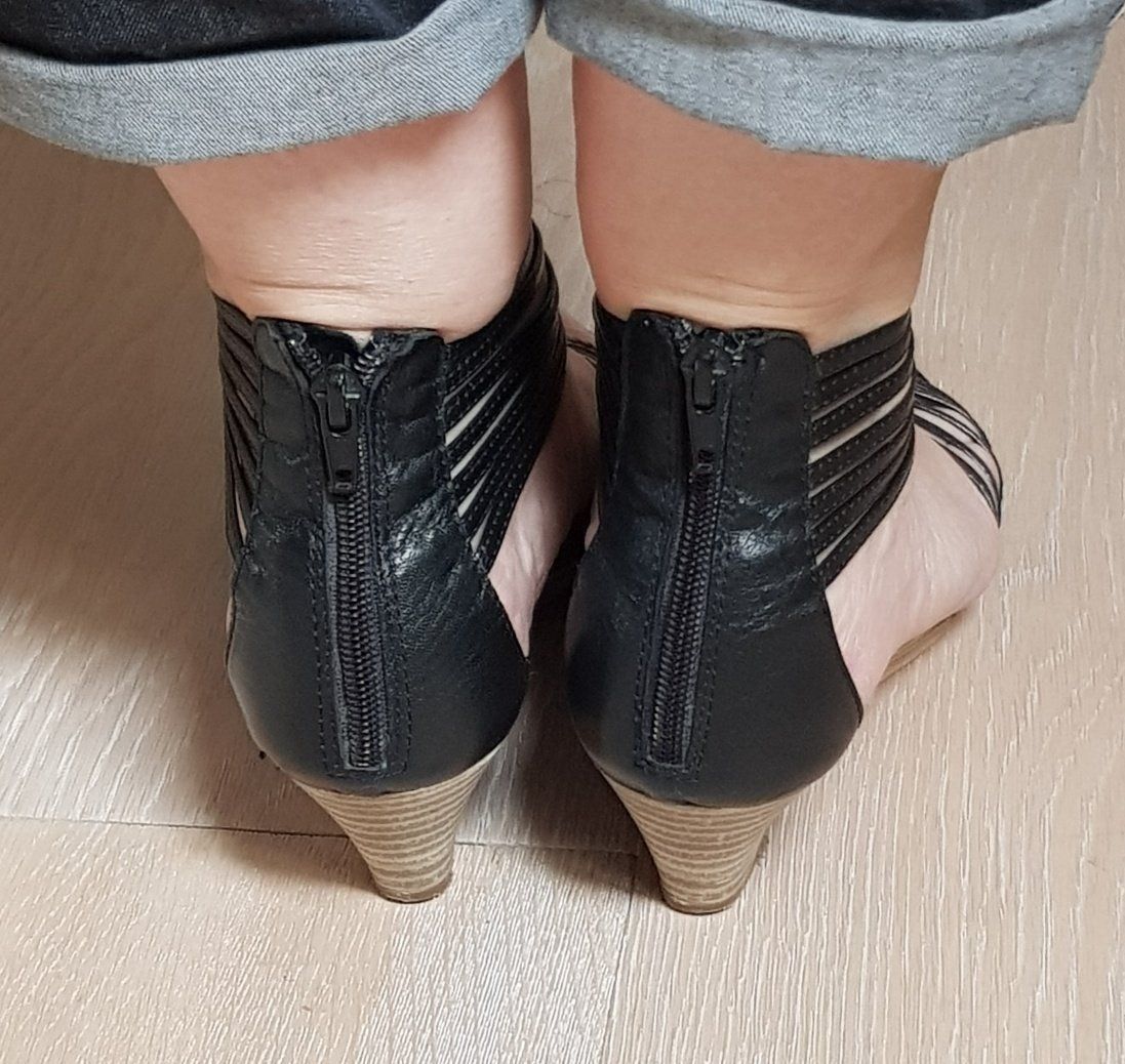 Scarpe da donna: Sandalen – Usato da Reutigen venduto da IrisFashion 2