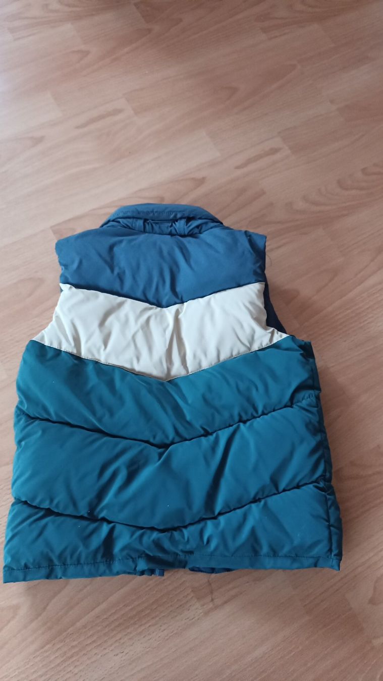 Altro abbigliamento per bambino: Weste/ Vertbaudet/ Gr 110-116 – Usato da Flims Dorf venduto da ali_8n8q 1