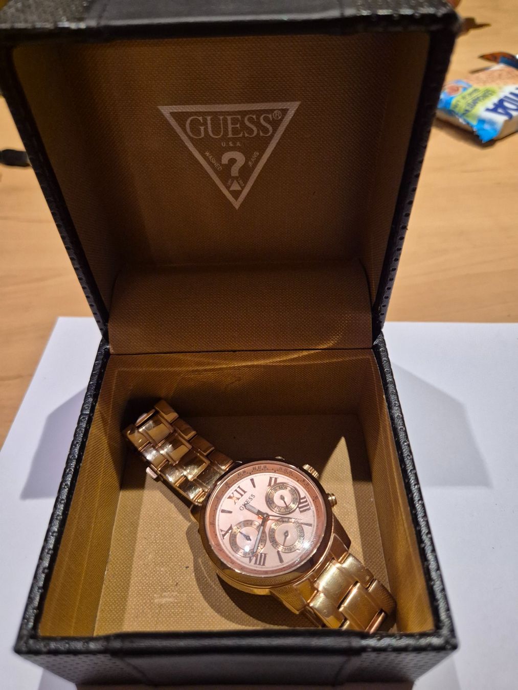 Guess Orologi: Montre Guess – Usato da Valeyres-sous-Montagny venduto da Romy. 1