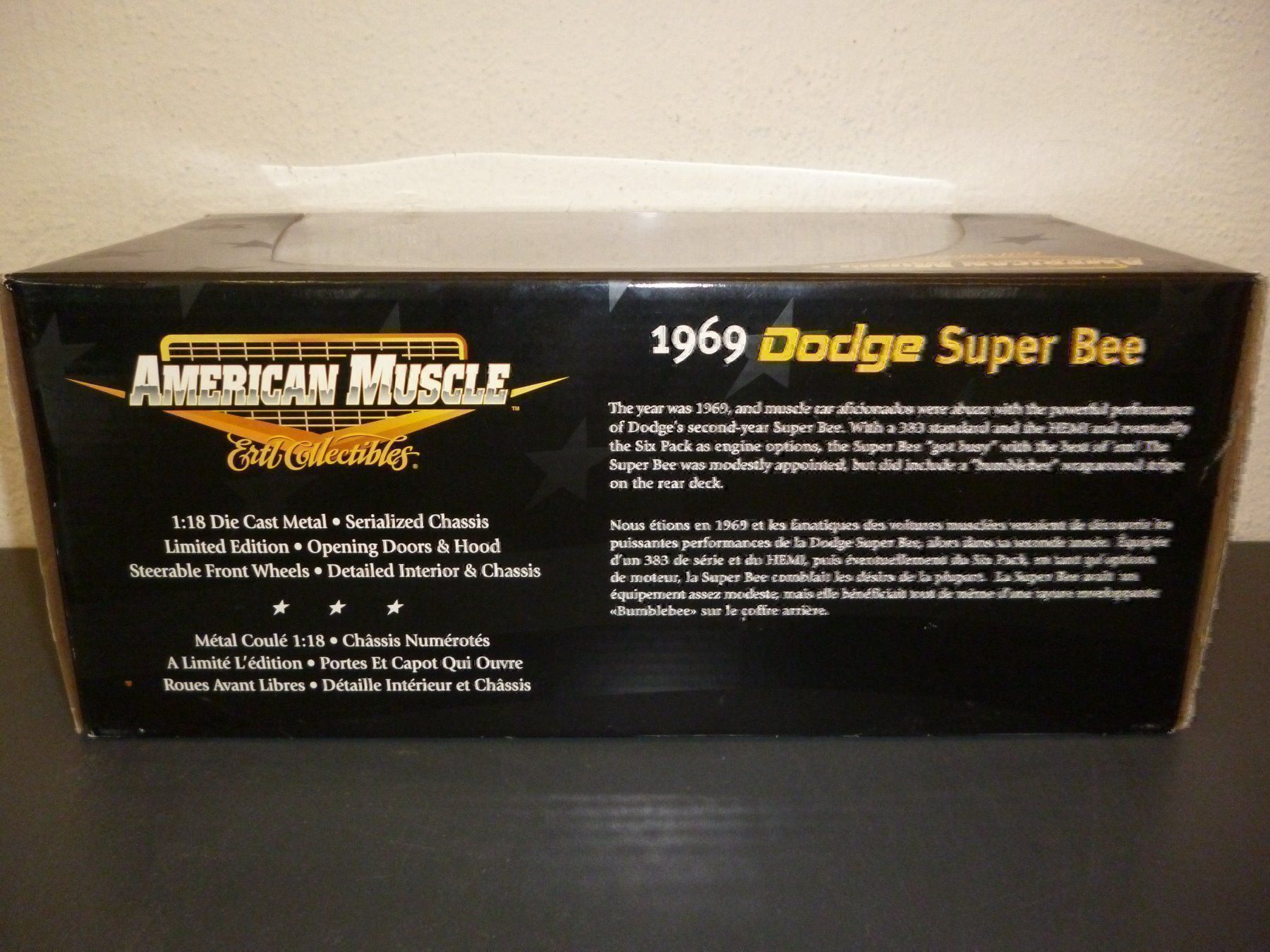 Dodge Modellini d'auto: Dodge Superbee 1969 1:18 – Nuovo e nell'imballaggio originale da Niederwil SG venduto da Kaicorner03 2