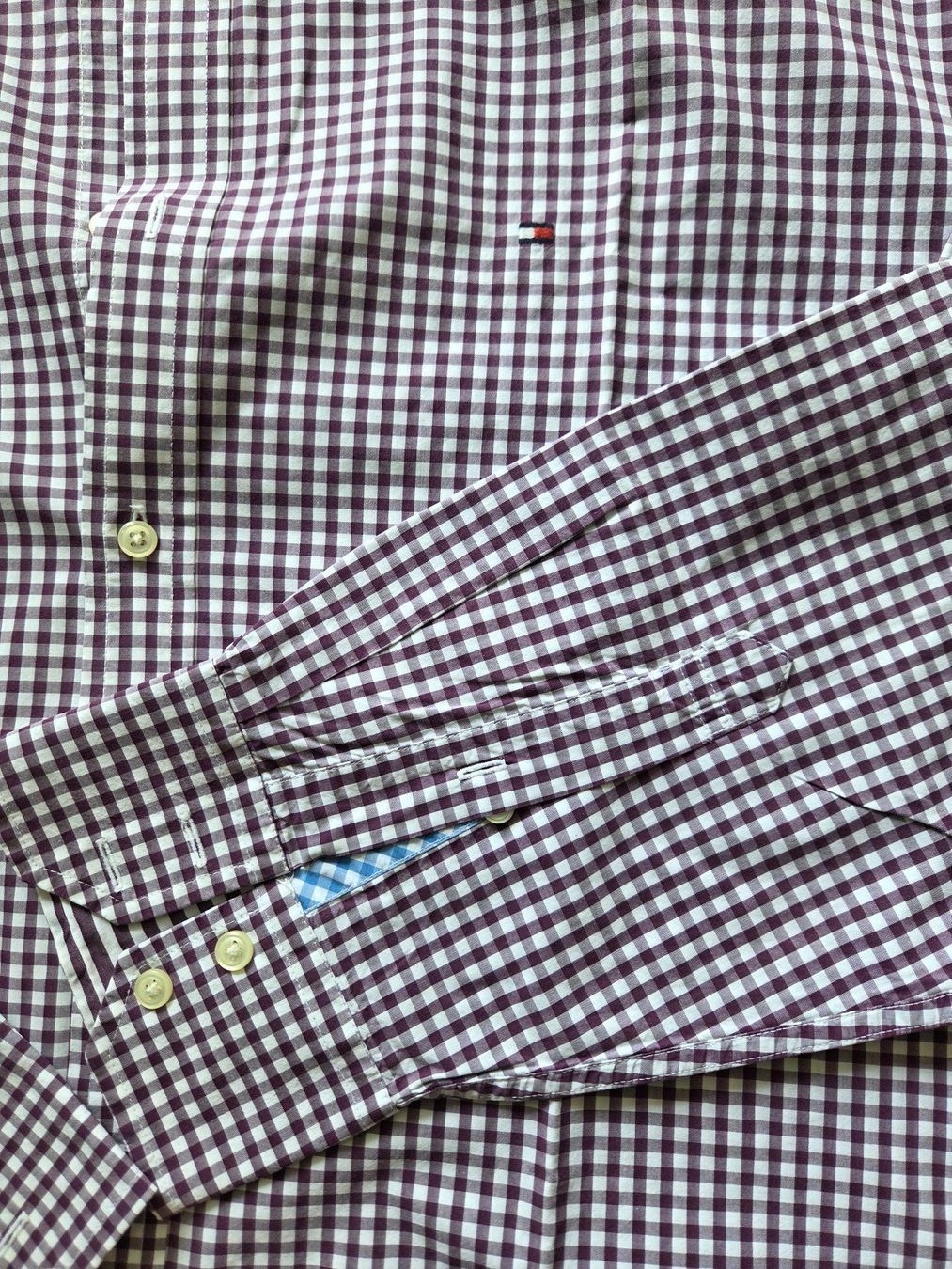 Tommy Hilfiger Chemises: Tommy Hilfiger Hemd Karomuster Lila/Weiss – D'occasion à Küsnacht ZH par cipi01 2