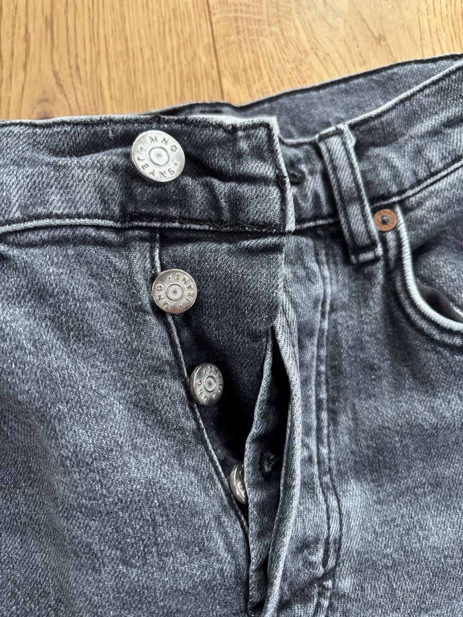Mango Jeans: MNG Jeans, Size 36 – Gebraucht aus Männedorf von giu_wm6d 2