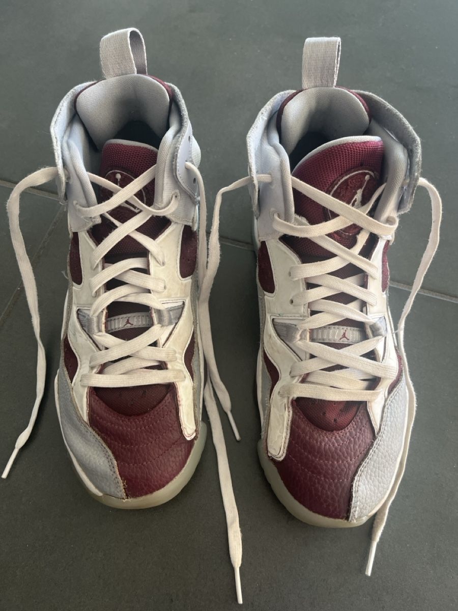Jordan Scarpe per ragazzi: Jordan Schuhe, Grösse 40 – Usato da Uetikon am See venduto da kat_mww2