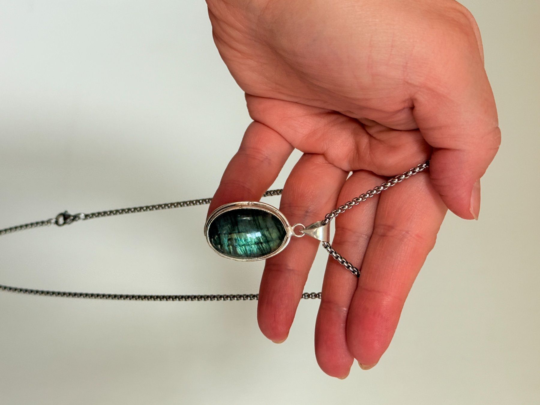 Catenine: Collier Labradorite, Pierre de Protection ! – Nuovo e nell'imballaggio originale da Genève venduto da AGBERG 3