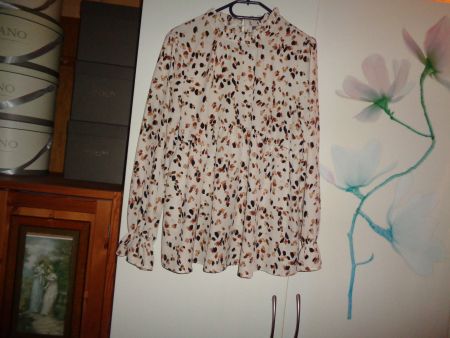 *** Tunika Bluse *** / Luftig / NEU