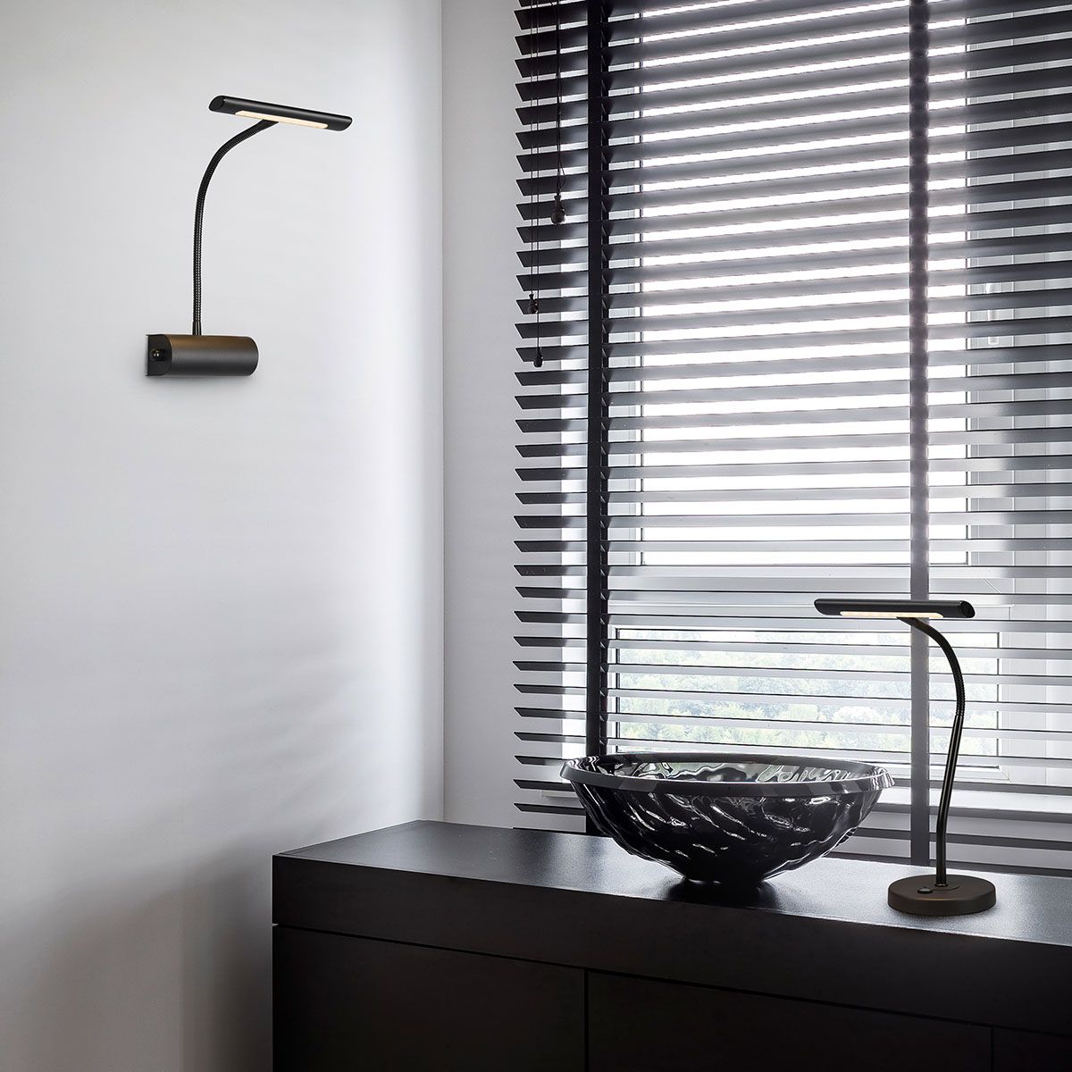 Lampade: LED Wandleuchte, Flexhals, Dimmer – Nuovo (secondo la descrizione) da Kreuzlingen venduto da Smart-Light 2