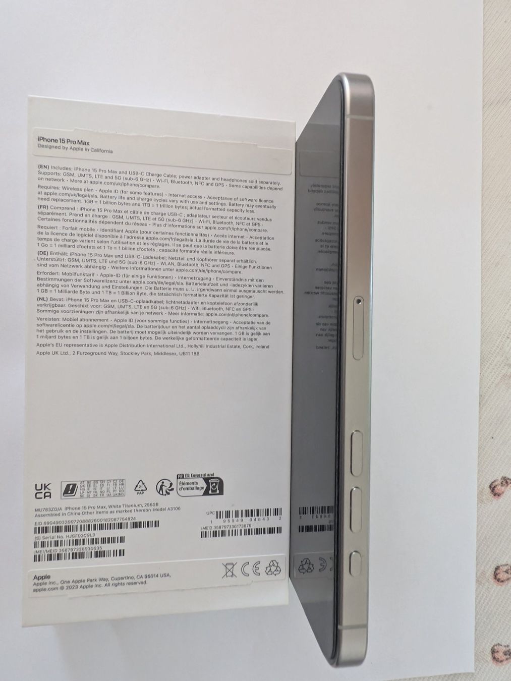 Apple Telefoni cellulari / Smartphones: Iphone 15 pro max 256 GB, blanc titane, comme neuf – Nuovo (secondo la descrizione) da vevey venduto da nicbu 3