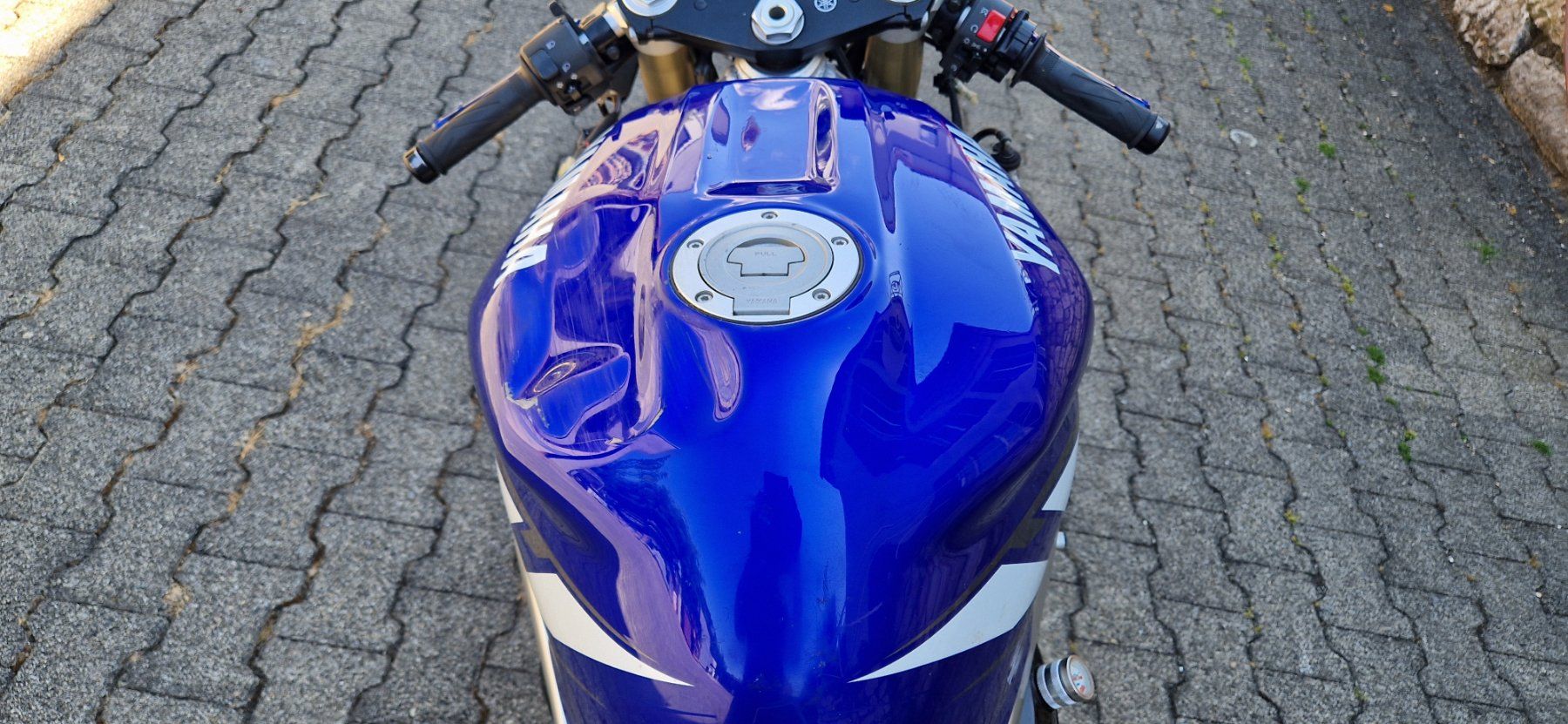 Yamaha Route: Yamaha R1 RN04 – Défectueux à Leuggern par bru_7j7d 4