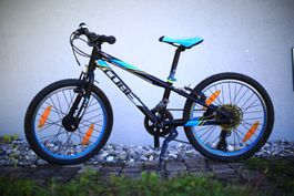 Cube K:20 Kindervelo 20 Inch Schwarz