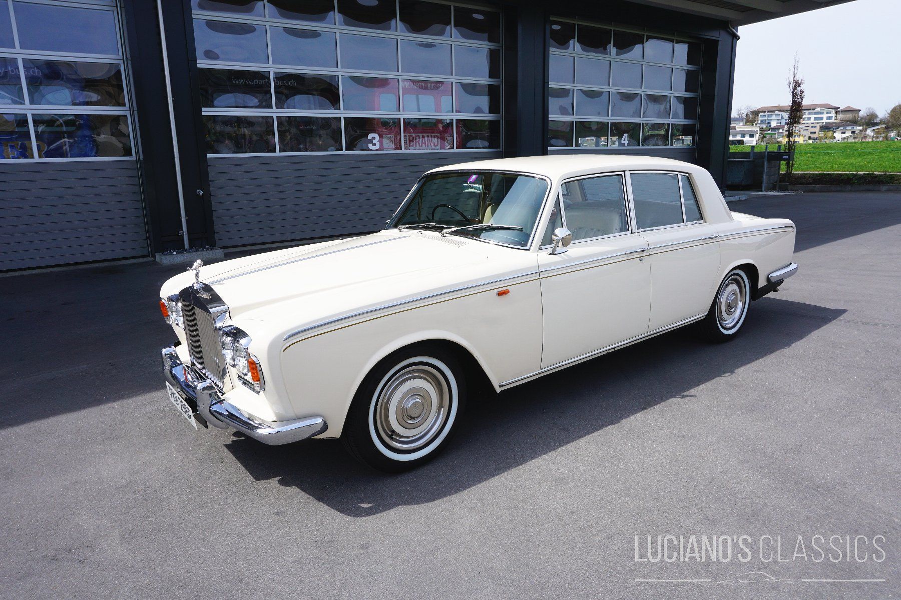 Rolls-Royce Automobili: 1968 Rolls Royce Silver Shadow – Usato da Grosswangen venduto da LUNI_Classic_Cars