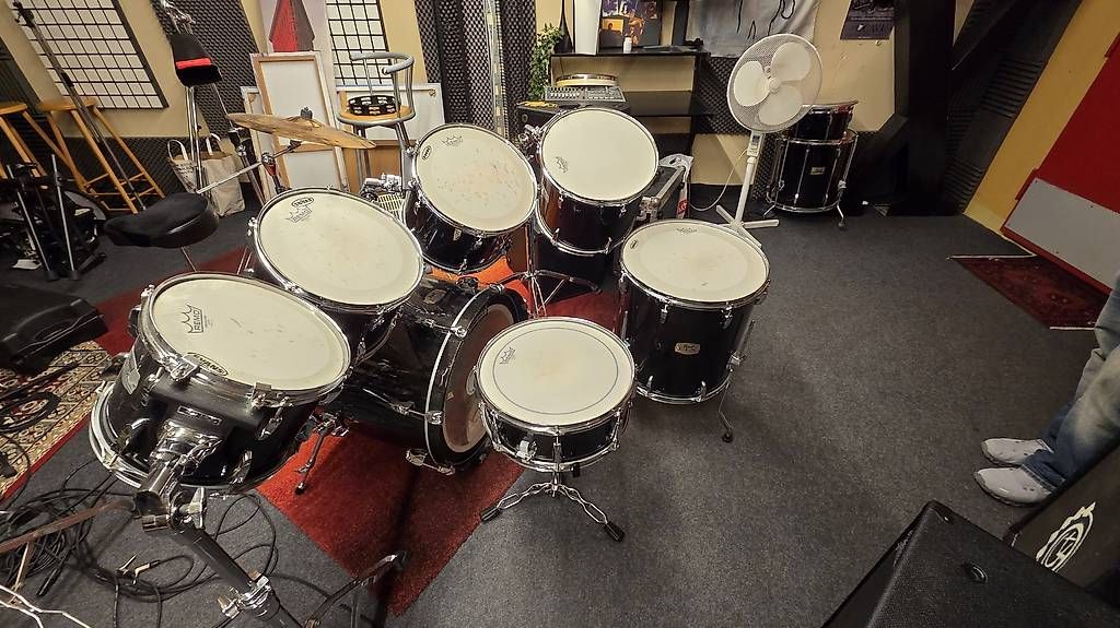 Musikinstrumente: Schlagzeug Pearl – Gebraucht aus Domat/Ems von Tama83