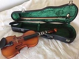 Violon Suzuki 1/4 en très bon état avec son étui