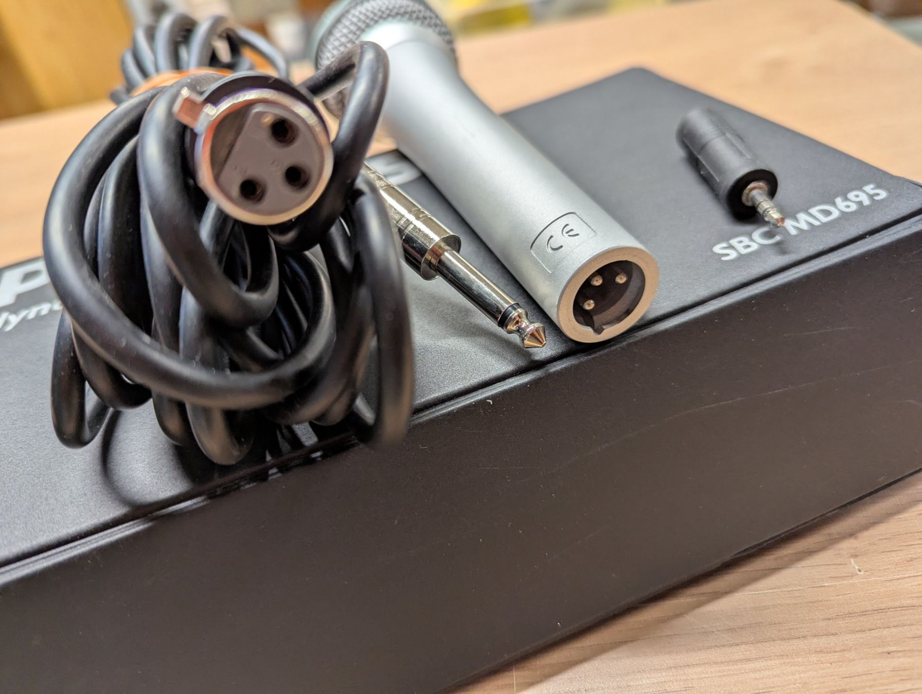 Philips Mikrofone: Microphone PHILIPS Dynamic. – Gebraucht aus montcherand von Niollu 4