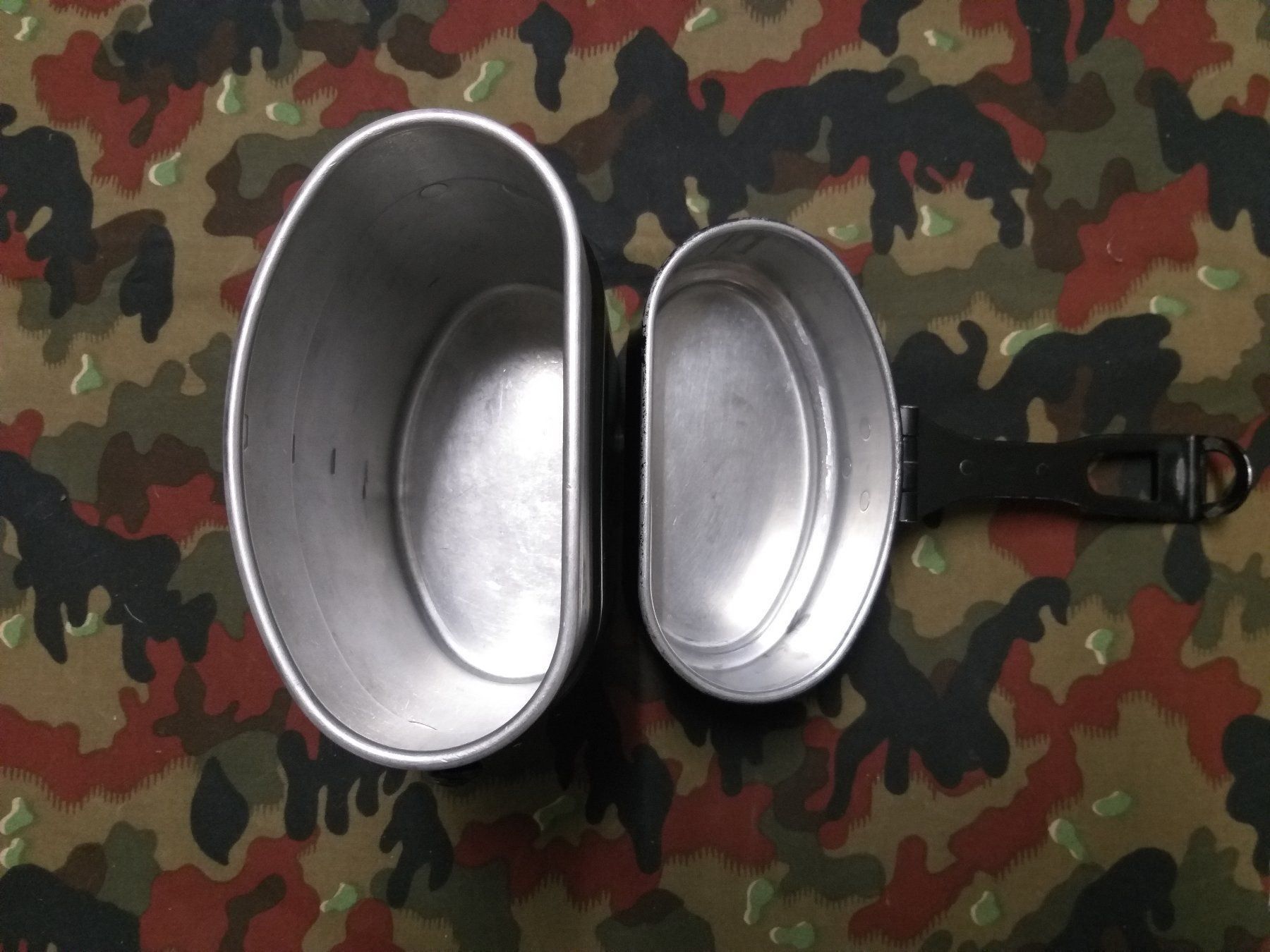 Schweizer Armee Uniformi: Kochgeschirr Mod. 1898/20 schwarz 1965 – Usato da Bauma venduto da SwissMilitaria 4