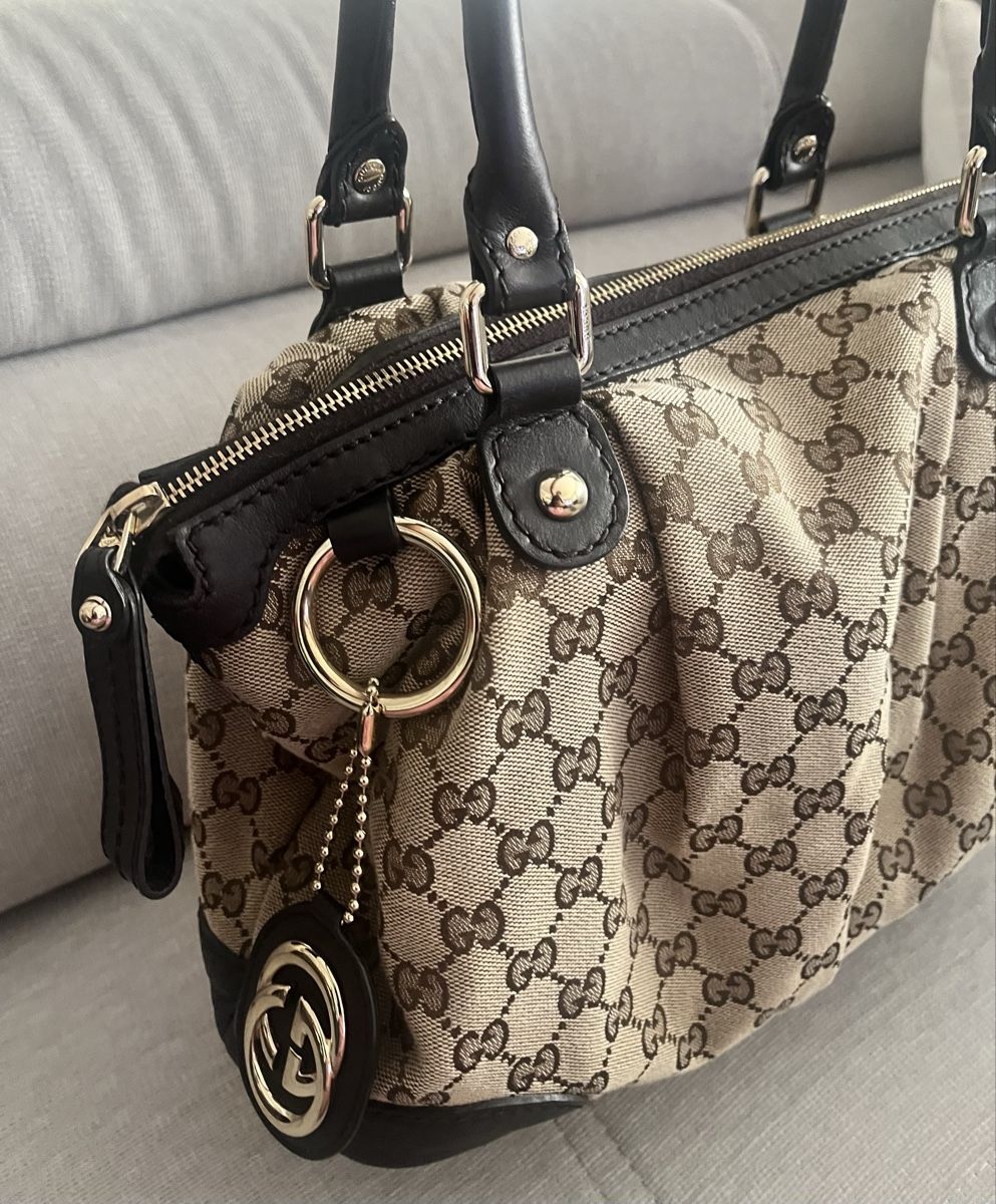 Gucci Sacs femmes: GUCCI  - GG Canvas Sukey Bag – D'occasion à Niederlenz par luxe_1968 2